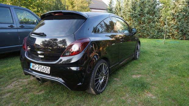 OPEL CORSA OPC VXR DonZrt Bułka