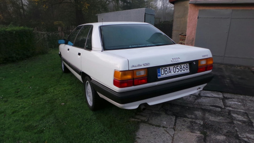 Audi 100 C3