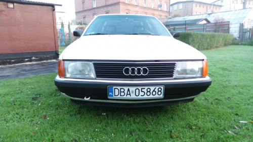 Audi 100 C3