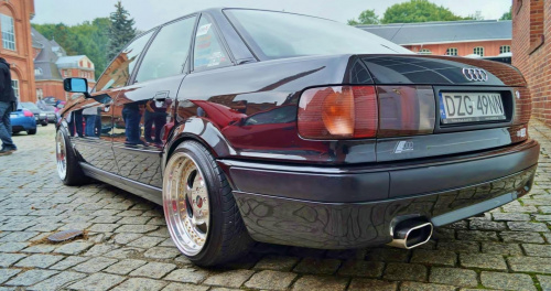#Audi80Zender