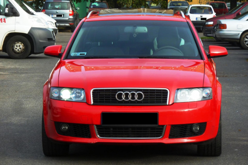 AUDI A4 B6 AVANT Brilliant Red LY3J