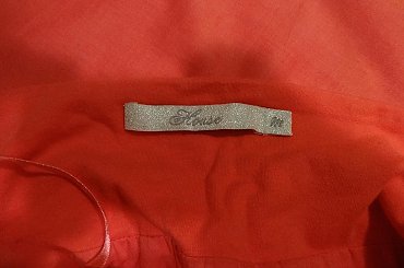 Letnia sukienka w kolorze malinowym firmy House, w rozmiarze M. #sukienka #LetniaOdzież #OdzieżDamska